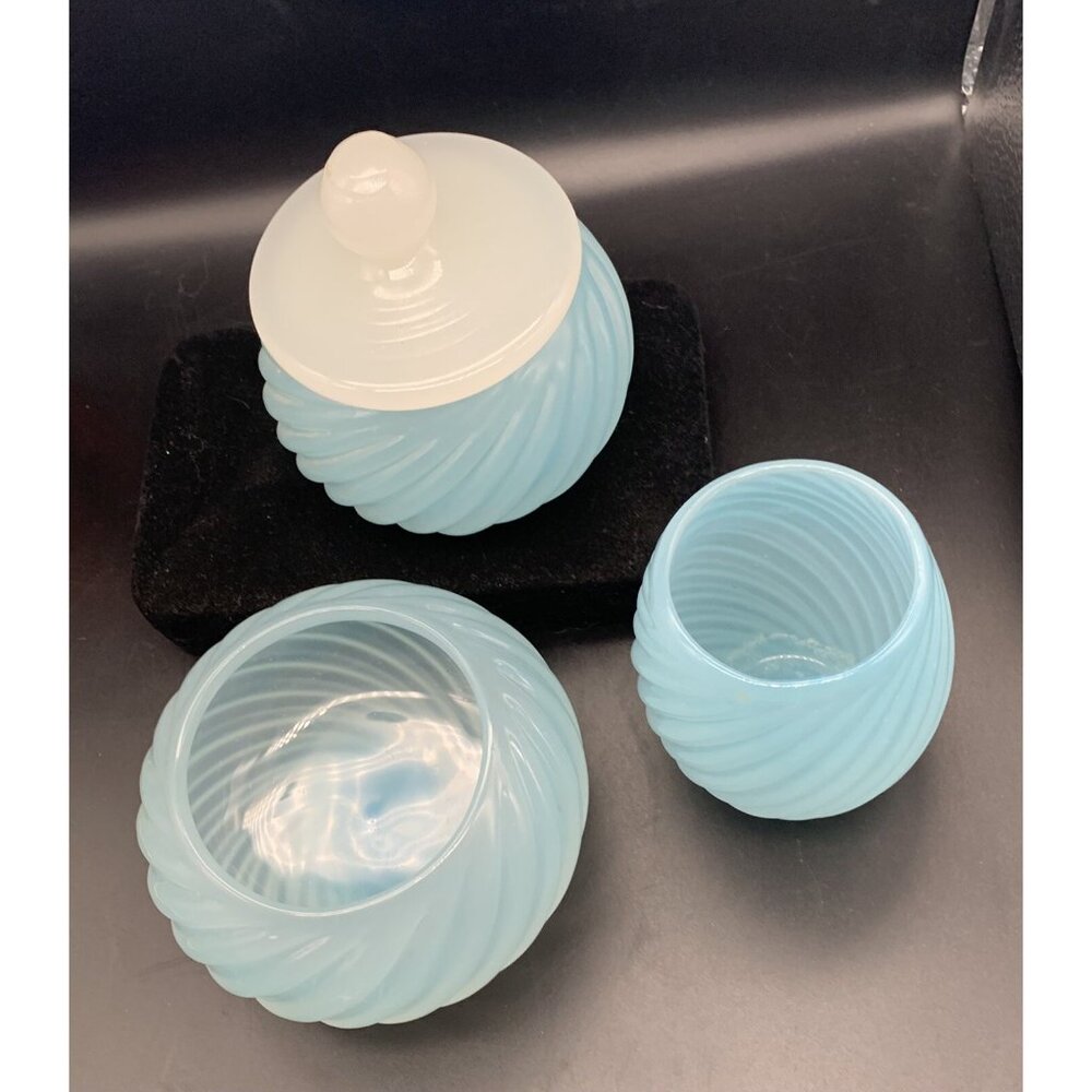 1950's Archimede Seguso Spiral Ribbed 4 Piece Dresser Set, Murano, Lt Blue Swirl